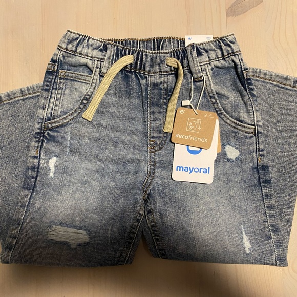 NWT Mayoral outfit for Toddler (jeans & tee sz 4) - Picture 3 of 5